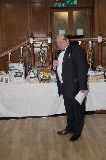 S/m Pete doing his thing